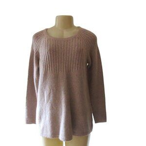 New w Tags, AGB Rose Pullover Sweater in Size Medium